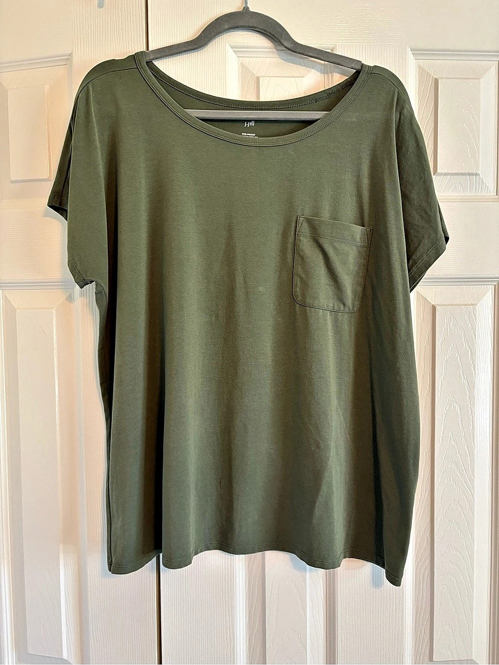 J. Jill One-Pocket Short-Sleeve Tee Olive Green Size Large Like New